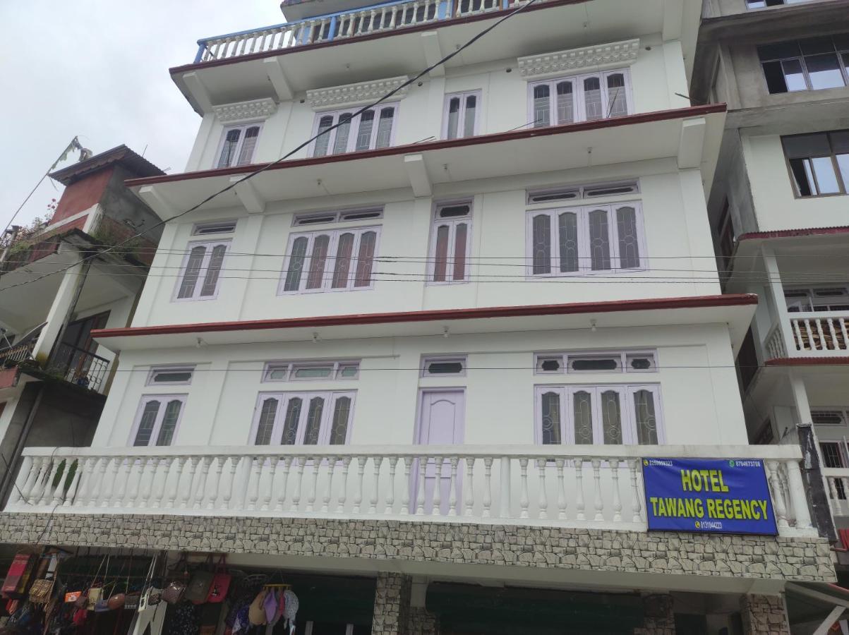 Hotel Tawang Regency Buitenkant foto